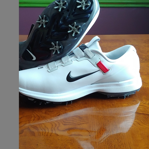 *SOLD*Nike Tiger Woods TW71 FastFit White Men's - Picture 7 of 8